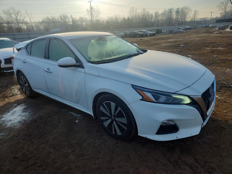 2022 Nissan Altima მანქანა იყიდება აუქციონზე, vin: 1N4BL4DV8NN371257, აუქციონის ნომერი: 74977505