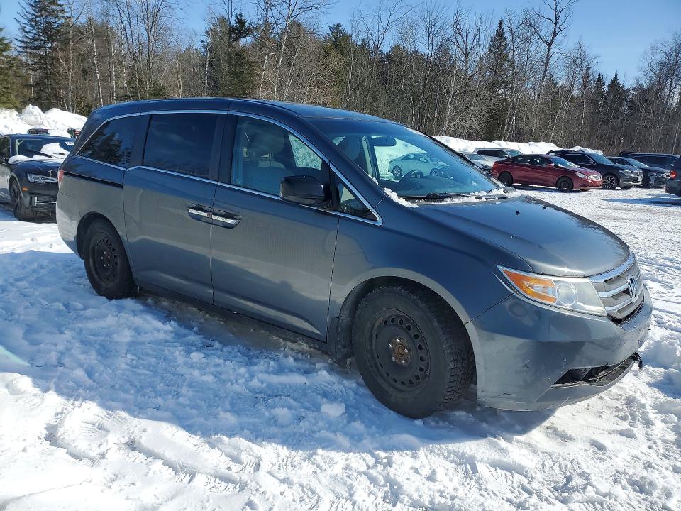 77371305 :رقم المزاد ، 5FNRL5H46CB508496 vin ، 2012 Honda Odyssey مزاد بيع