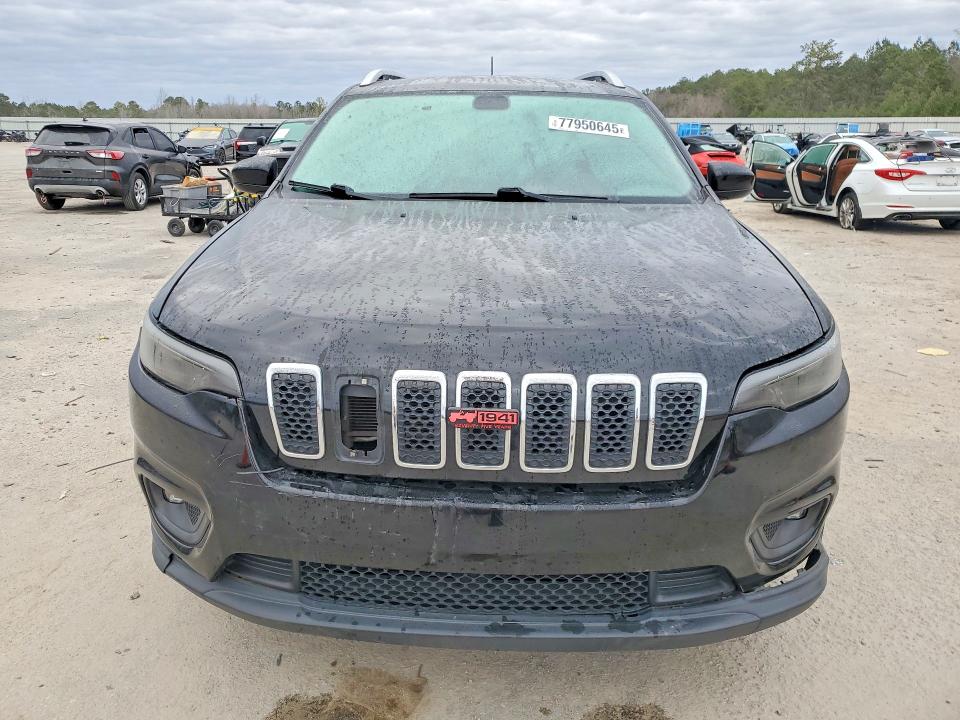 77950645 :رقم المزاد ، 1C4PJMCBXKD121730 vin ، 2019 Jeep Cherokee مزاد بيع
