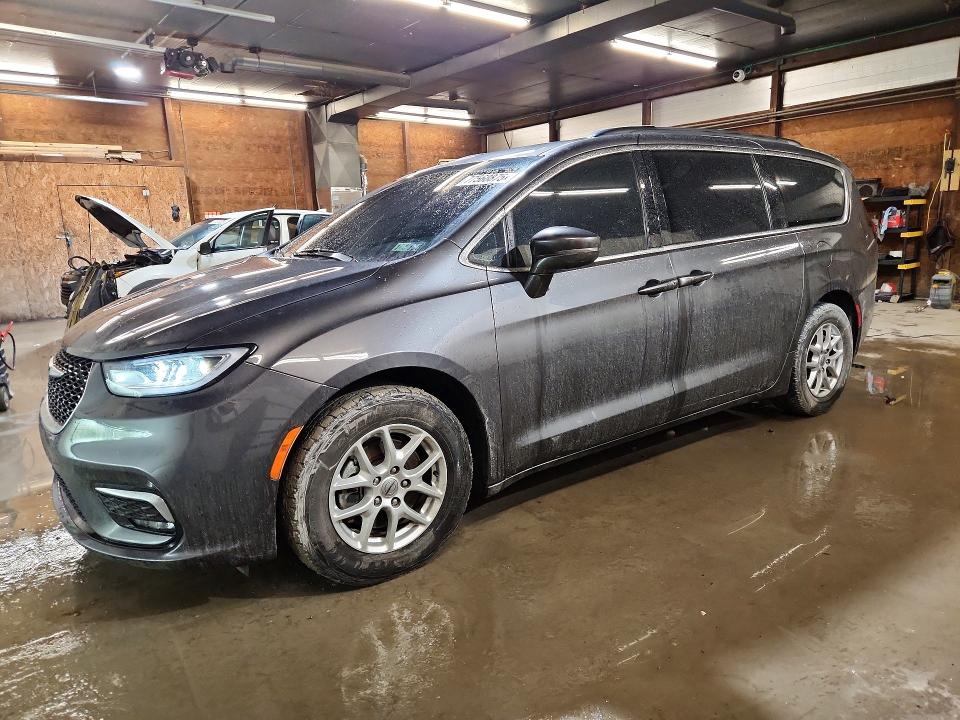 77568875 :رقم المزاد ، 2C4RC1BG7NR172747 vin ، 2022 Chrysler Pacifica مزاد بيع