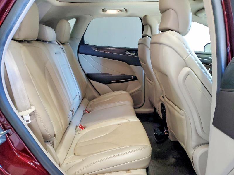 Продаж на аукціоні авто 2017 Lincoln Mkc, vin: 5LMCJ3D99HUL54620, номер лоту: 77332715