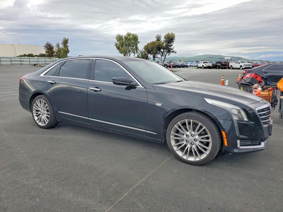 77241885 :رقم المزاد ، 1G6KD5RS0HU136635 vin ، 2017 Cadillac Ct6 مزاد بيع