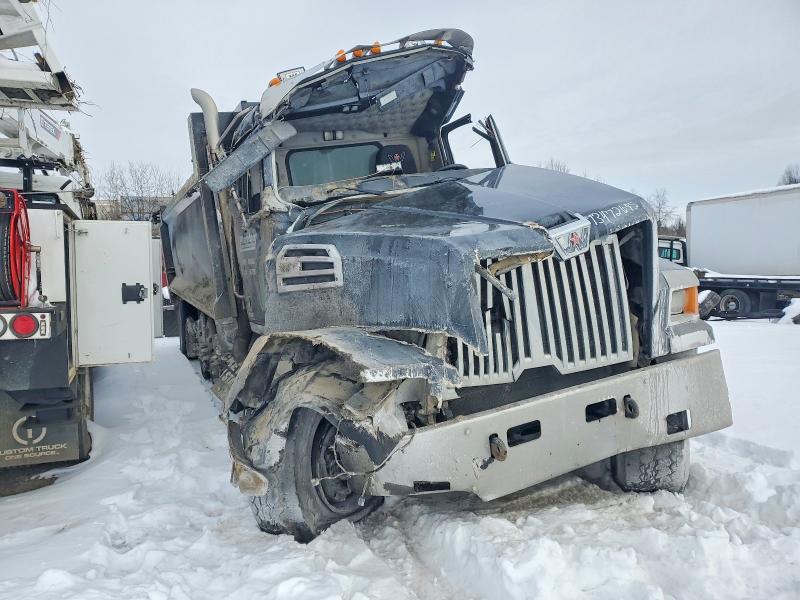 73472695 :رقم المزاد ، 5KKWAVDV4MLMG5664 vin ، 2021 Western Star Conventional مزاد بيع