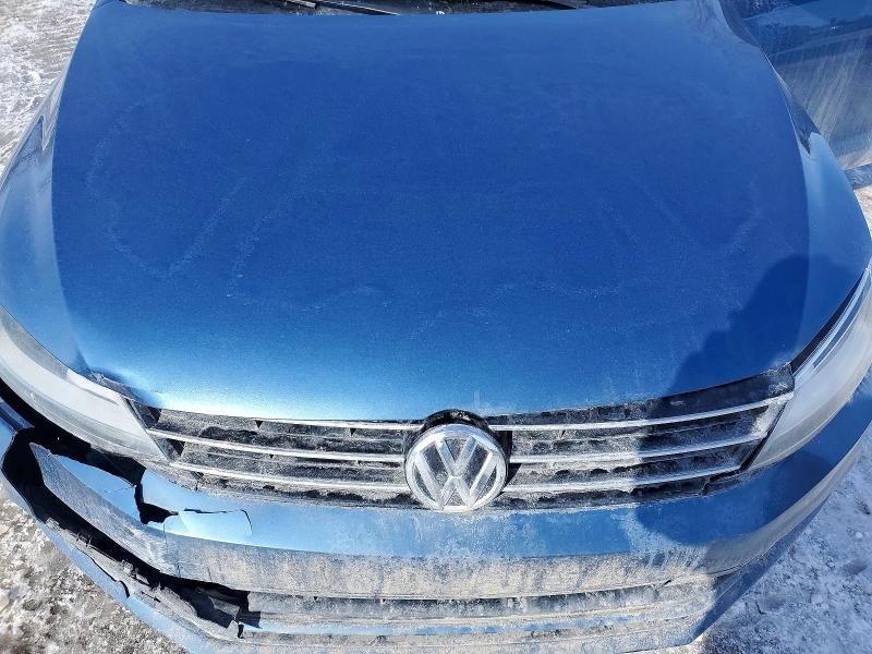 77150405 :رقم المزاد ، 3VW1K7AJ8FM260423 vin ، 2015 Volkswagen Jetta مزاد بيع