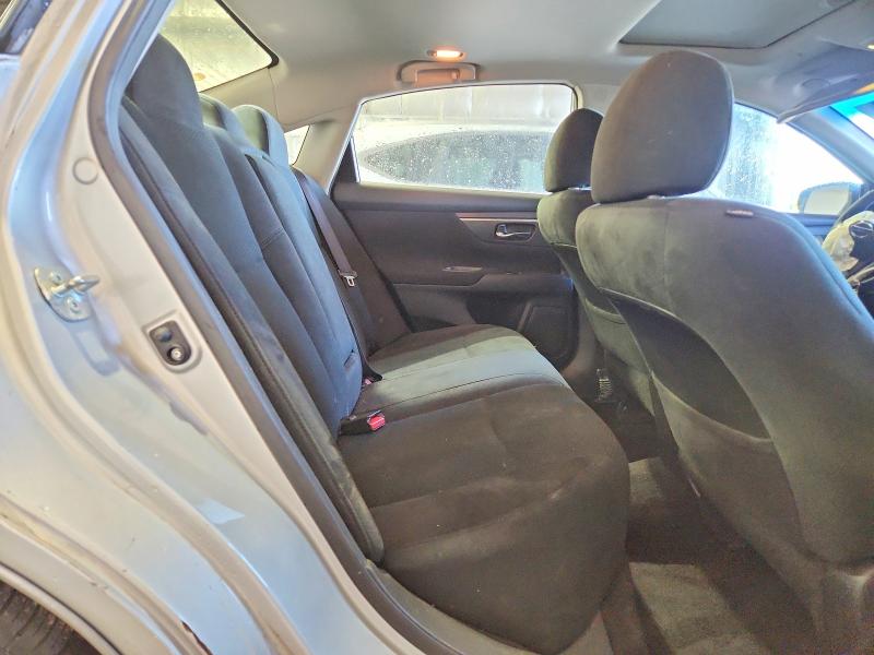 2015 Nissan Altima მანქანა იყიდება აუქციონზე, vin: 1N4AL3AP1FC188145, აუქციონის ნომერი: 77826865