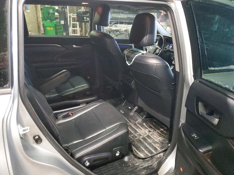 Продажа на аукционе авто 2017 Toyota Highlander, vin: 5TDDZRFH3HS364785, номер лота: 74348565
