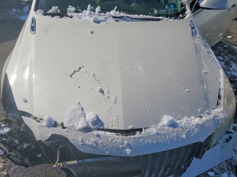 75790475 :رقم المزاد ، 2G4GR5EK4C9151005 vin ، 2012 Buick Regal مزاد بيع