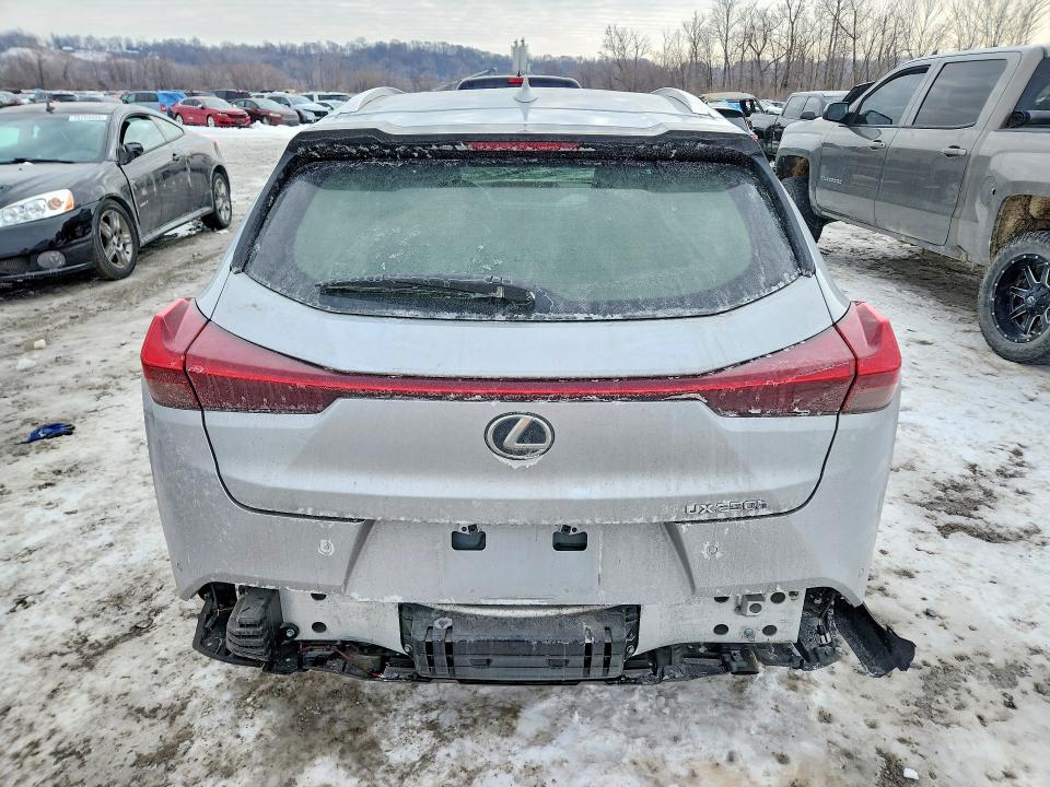 75367895 :رقم المزاد ، JTHP9JBH9L2023622 vin ، 2020 Lexus Ux 250h مزاد بيع