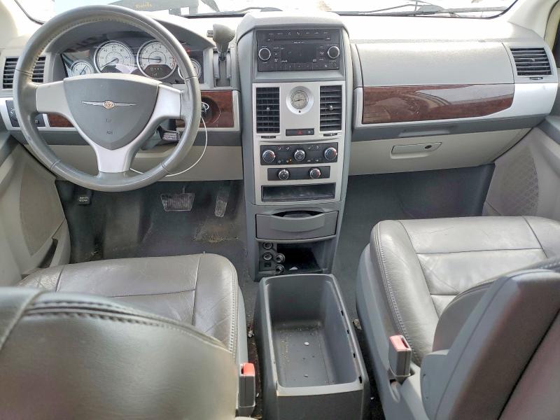 Продажа на аукционе авто 2010 Chrysler Town & Country, vin: 2A4RR5D1XAR373478, номер лота: 76057855