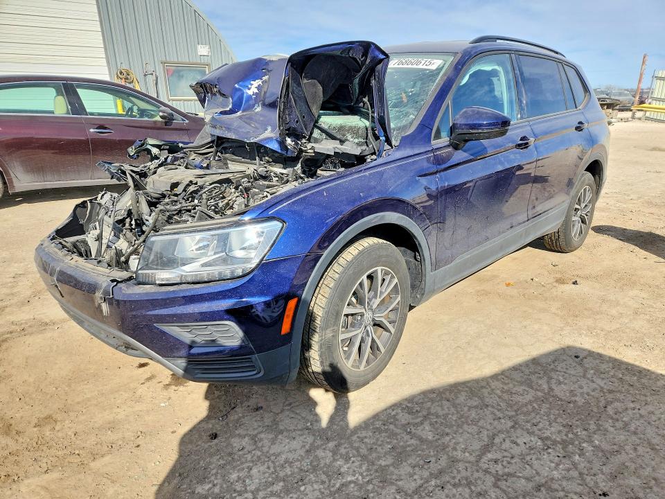 76860615 :رقم المزاد ، 3VV1B7AX5MM107133 vin ، 2021 Volkswagen Tiguan مزاد بيع