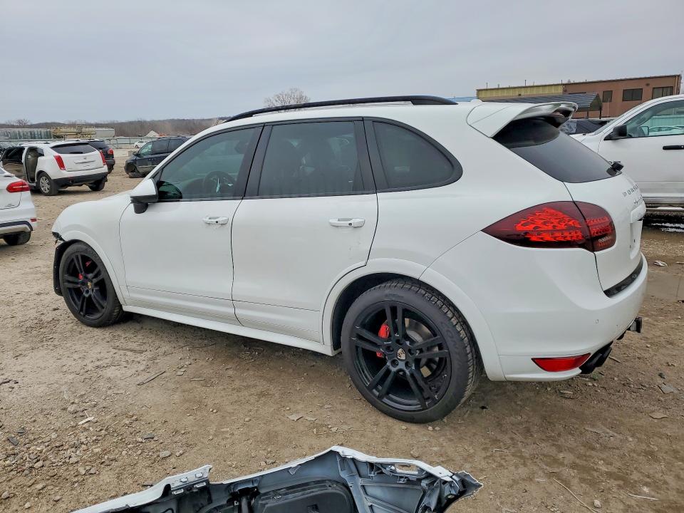 78077905 :رقم المزاد ، WP1AD2A25DLA71668 vin ، 2013 Porsche Cayenne مزاد بيع