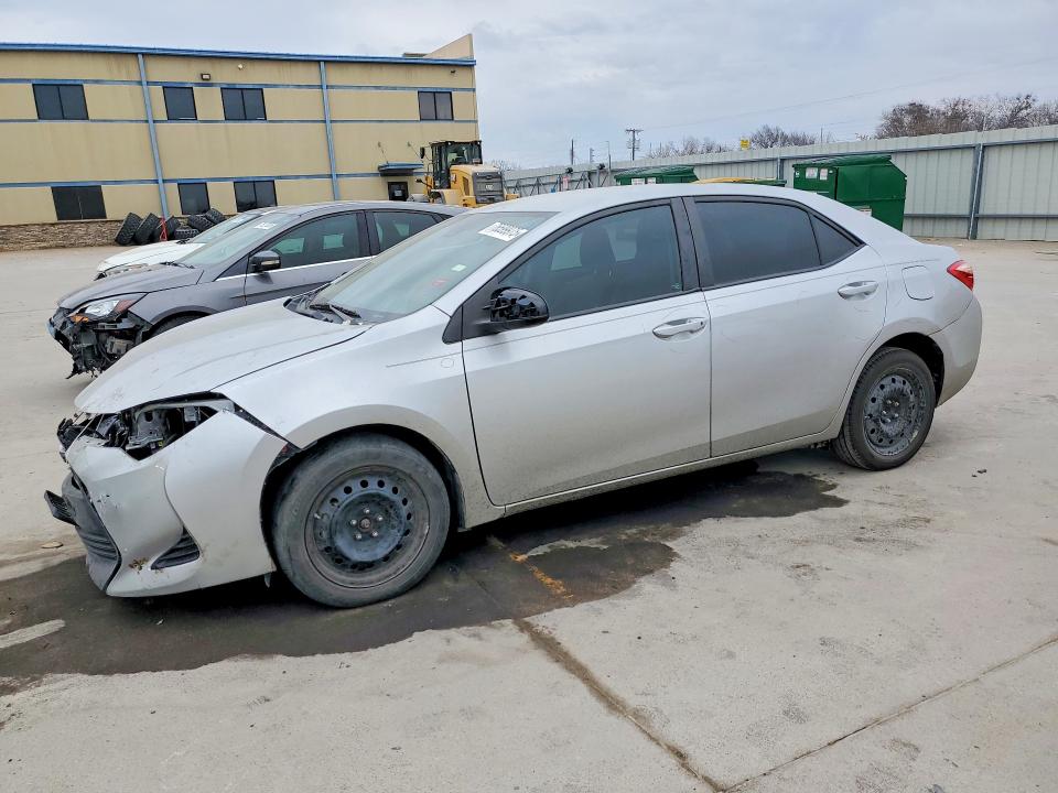 2017 Toyota Corolla მანქანა იყიდება აუქციონზე, vin: 5YFBURHE3HP669401, აუქციონის ნომერი: 76599975