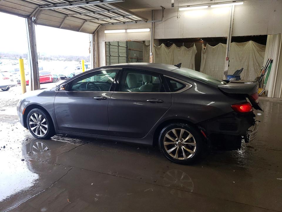 Продажа на аукционе авто 2015 Chrysler 200, vin: 1C3CCCCB6FN704707, номер лота: 77927915