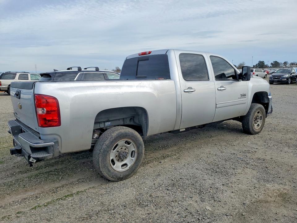Продаж на аукціоні авто 2014 Chevrolet Silverado, vin: 1GC1KXC88EF173231, номер лоту: 76263605