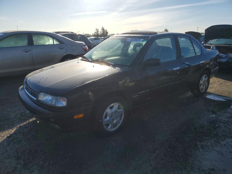 1996 Infiniti G20 მანქანა იყიდება აუქციონზე, vin: JNKCP01D8TT543138, აუქციონის ნომერი: 78238925