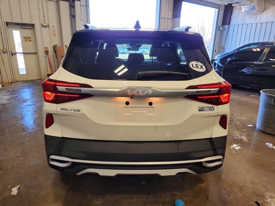77613345 :رقم المزاد ، KNDEUCAA5P7353970 vin ، 2023 Kia Seltos مزاد بيع
