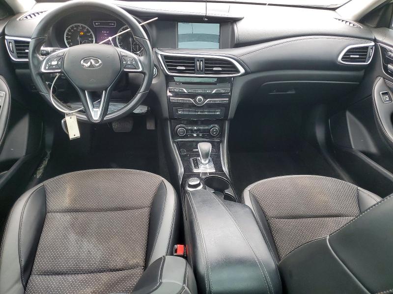 79550135 :رقم المزاد ، SJKCH5CP2JA004989 vin ، 2018 Infiniti Qx30 مزاد بيع