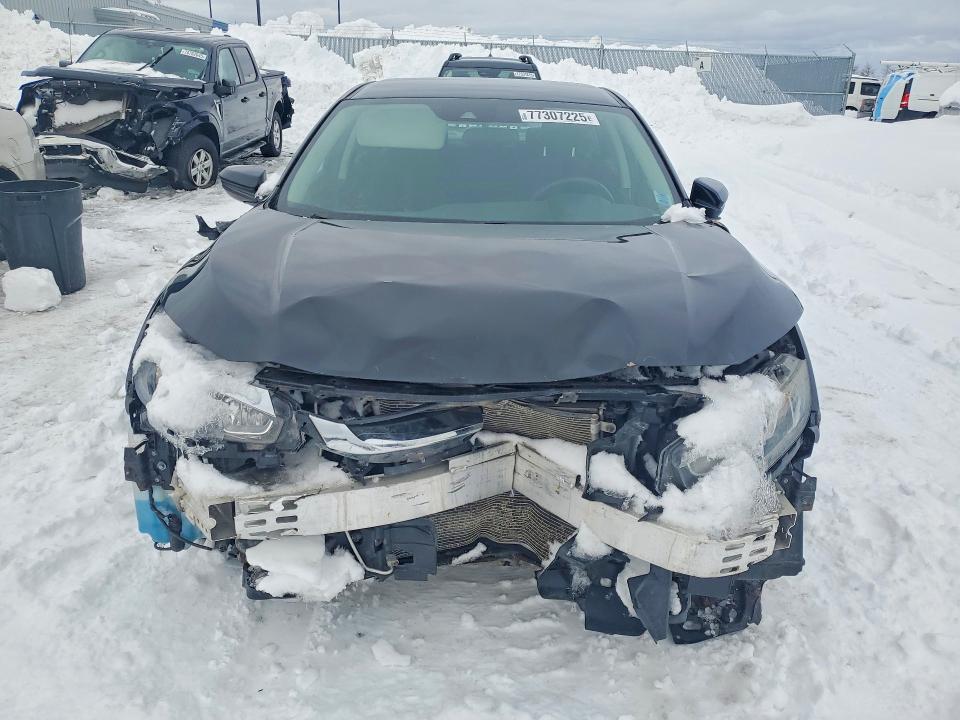 Aukcja sprzedaży 2018 Honda Civic, vin: 2HGFC2F62JH017275, numer aukcji: 77307225