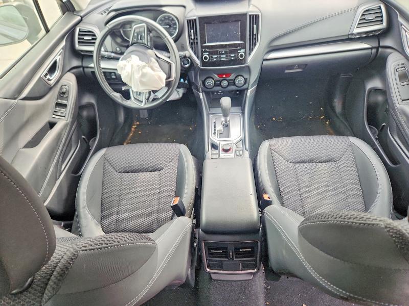 77406215 :رقم المزاد ، JF2SKADC4NH487095 vin ، 2022 Subaru Forester مزاد بيع