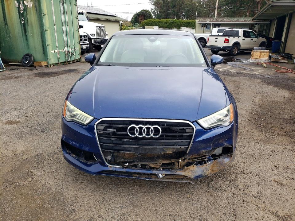 Продажа на аукционе авто 2015 Audi A3, vin: WAUKFGFF9F1018962, номер лота: 78130255