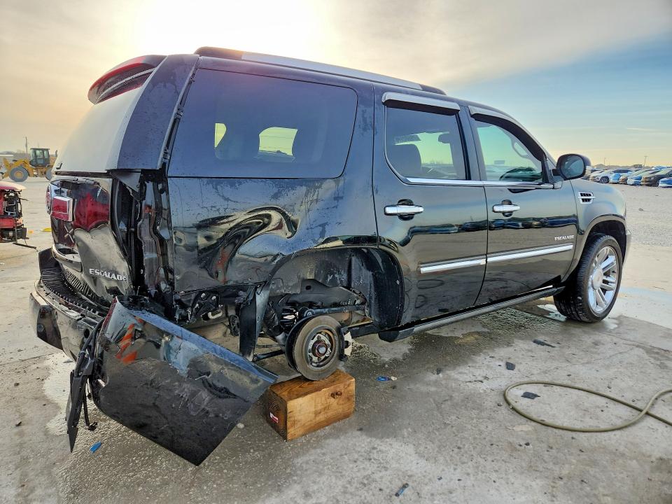 Продажа на аукционе авто 2014 Cadillac Escalade, vin: 1GYS4DEF0ER155758, номер лота: 76602975