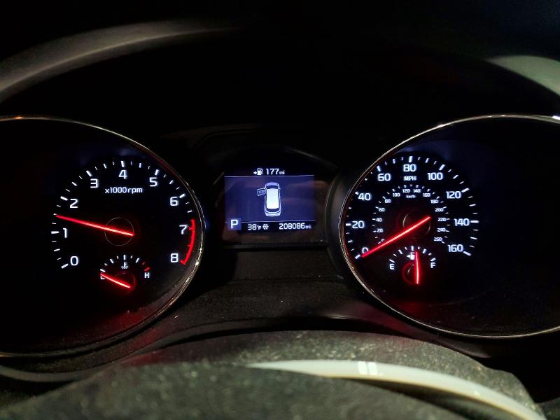 2021 Kia Sedona მანქანა იყიდება აუქციონზე, vin: KNDMB5C13M6674174, აუქციონის ნომერი: 76128075