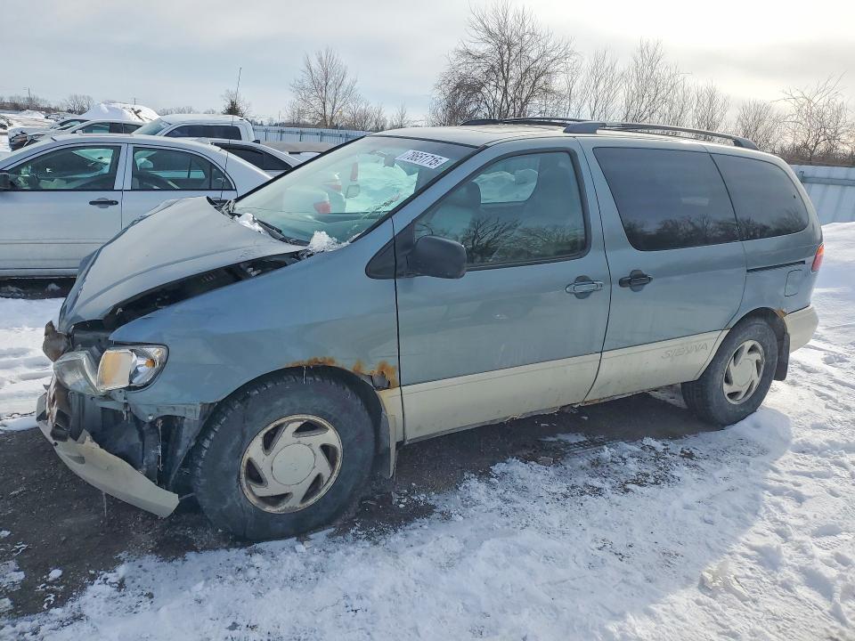 2000 Toyota Sienna მანქანა იყიდება აუქციონზე, vin: 4T3ZF13C4YU273211, აუქციონის ნომერი: 78651715