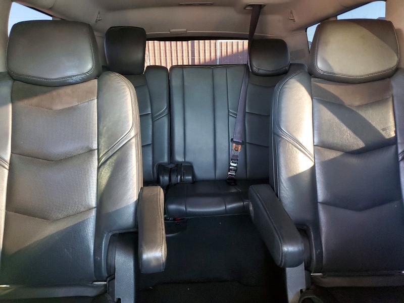 77746835 :رقم المزاد ، 1GYS3RKJ9FR562326 vin ، 2015 Cadillac Escalade E مزاد بيع