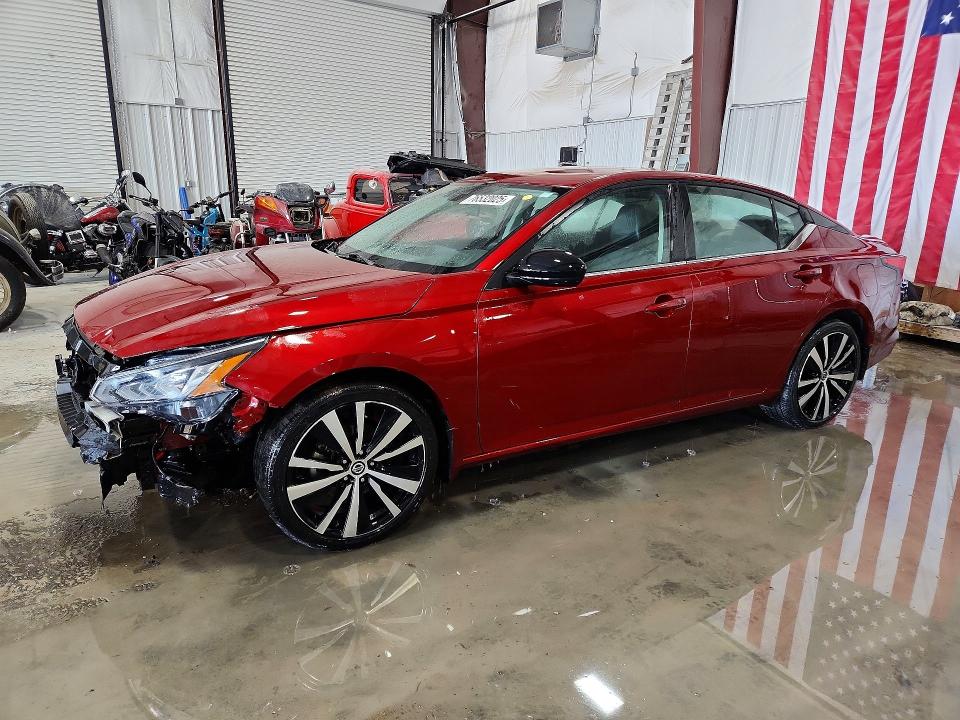 Auction sale of the 2022 Nissan Altima, vin: 1N4BL4CV7NN376841, lot number: 76532025