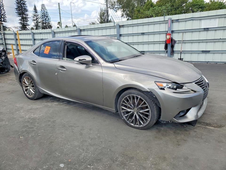 78301815 :رقم المزاد ، JTHBF1D21F5057309 vin ، 2015 Lexus Is مزاد بيع