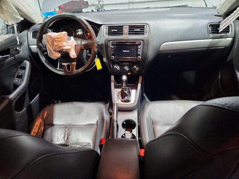77183295 :رقم المزاد ، 3VWDX7AJ4DM260222 vin ، 2013 Volkswagen Jetta مزاد بيع