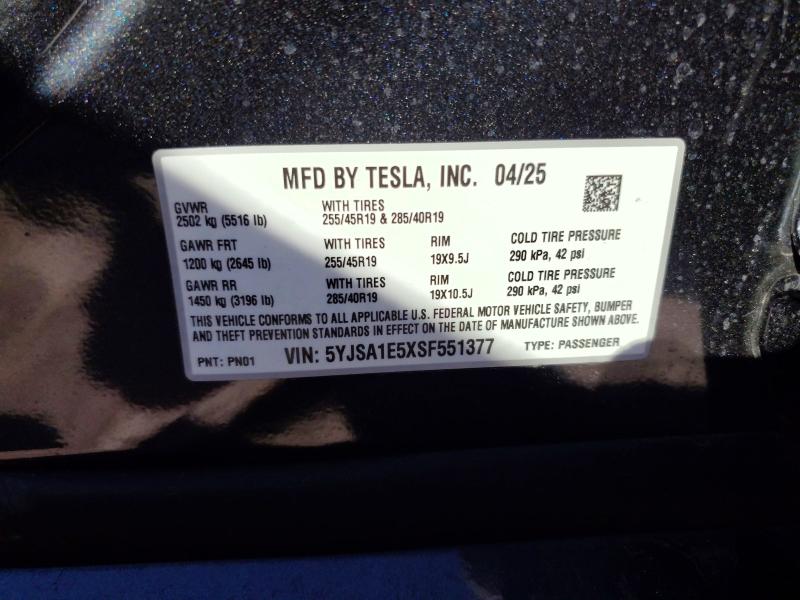 76738185 :رقم المزاد ، 5YJSA1E5XSF551377 vin ، 2025 Tesla Model S مزاد بيع