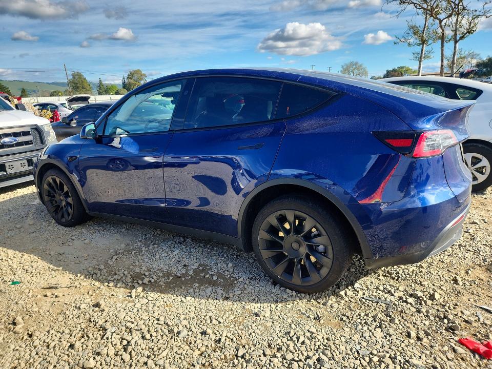 78834325 :رقم المزاد ، 7SAYGDEE7RF159495 vin ، 2024 Tesla Model Y مزاد بيع