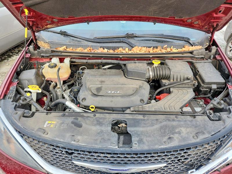 Продаж на аукціоні авто 2017 Chrysler Pacifica, vin: 2C4RC1DGXHR588972, номер лоту: 77406665
