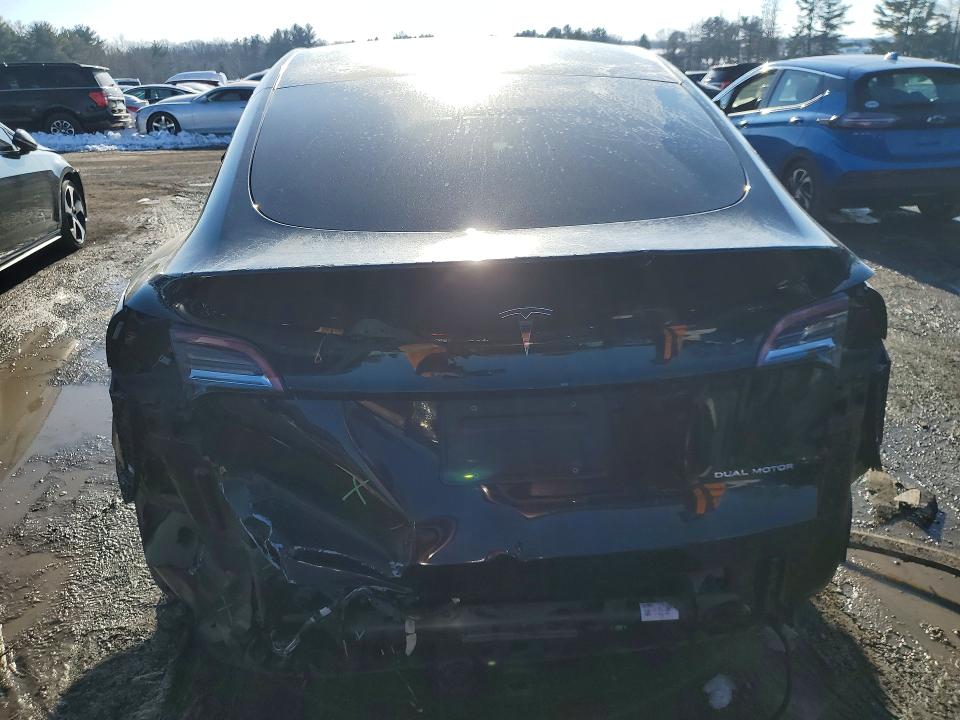 75887395 :رقم المزاد ، 5YJYGDEE3LF045403 vin ، 2020 Tesla Model Y مزاد بيع
