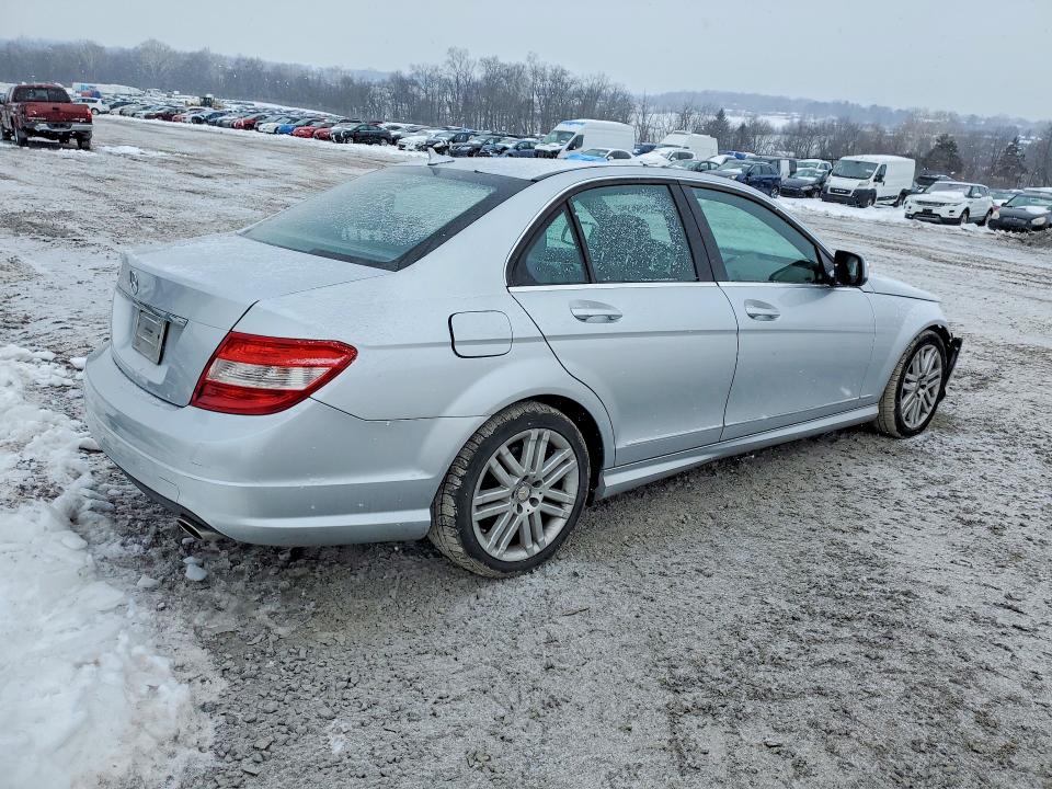 72264175 :رقم المزاد ، WDDGF54X98R014705 vin ، 2008 Mercedes-benz C مزاد بيع