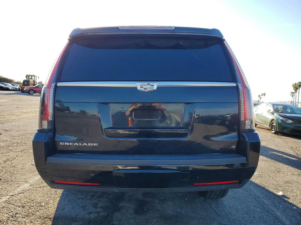 Продаж на аукціоні авто 2018 Cadillac Escalade, vin: 1GYS3HKJ7JR122463, номер лоту: 78178805