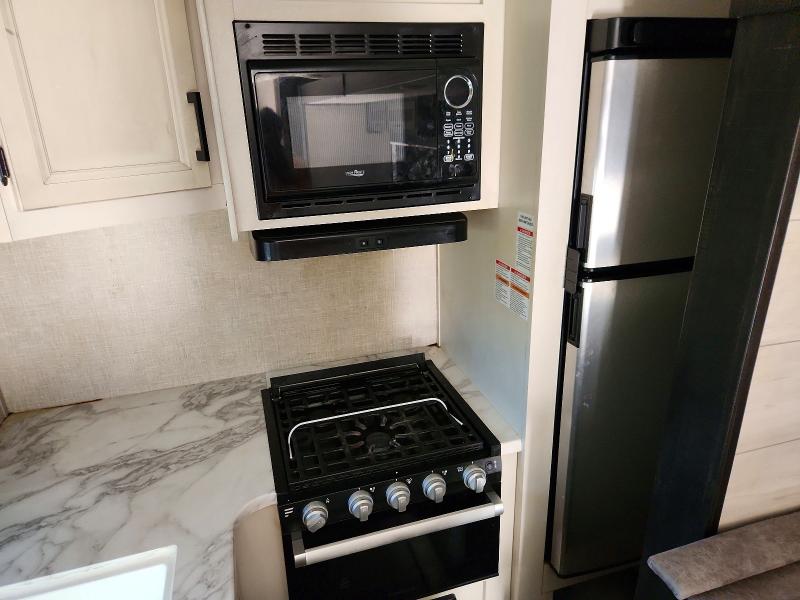 Продаж на аукціоні авто 2023 Jayco Jay Flight, vin: 1UJBC0BR1P17K0147, номер лоту: 75685285