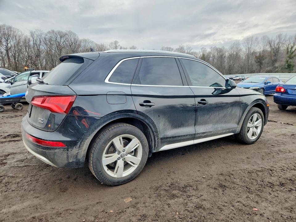 Продажа на аукционе авто 2018 Audi Q5, vin: WA1BNAFY5J2241887, номер лота: 77907165