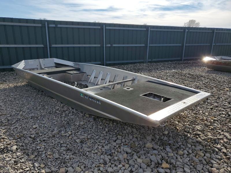 Продажа на аукционе авто 2023 Blazer Boat, vin: CJT31024H223, номер лота: 77759705