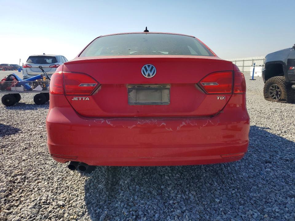 79053305 :رقم المزاد ، 3VWLL7AJ9CM028494 vin ، 2012 Volkswagen Jetta مزاد بيع