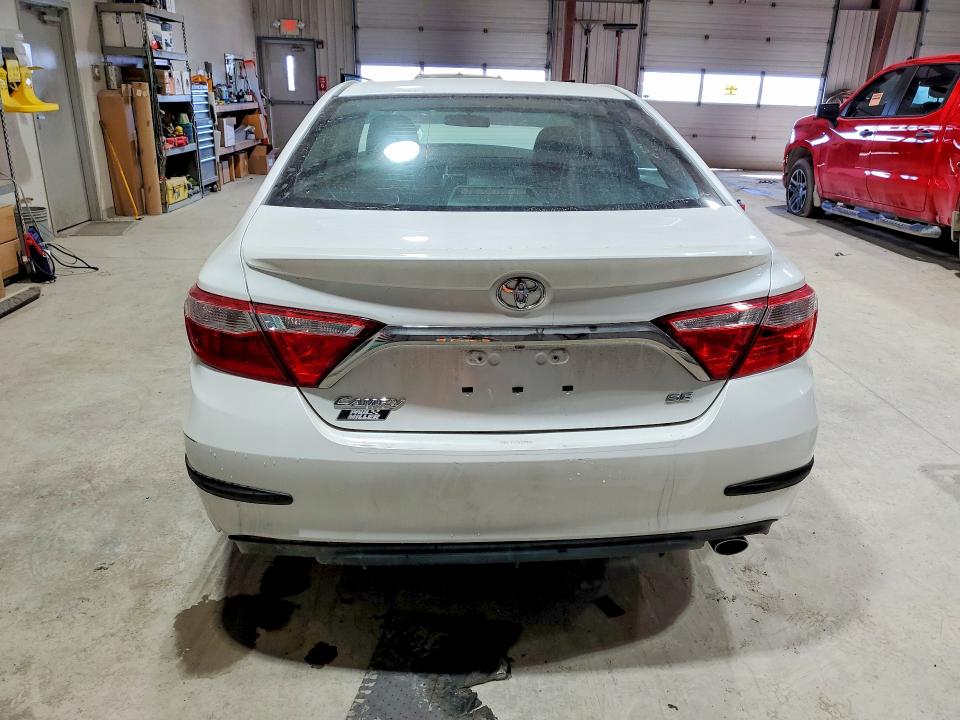 2017 Toyota Camry მანქანა იყიდება აუქციონზე, vin: 4T1BF1FK5HU403882, აუქციონის ნომერი: 78778985