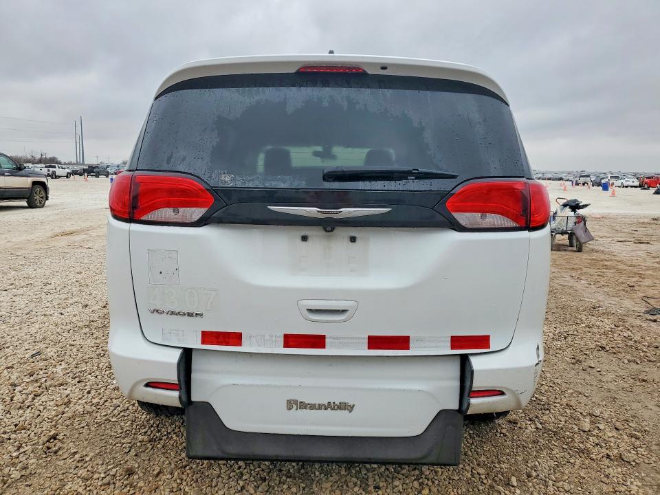 2022 Chrysler Voyager მანქანა იყიდება აუქციონზე, vin: 2C4RC1CG0NR204307, აუქციონის ნომერი: 76401095