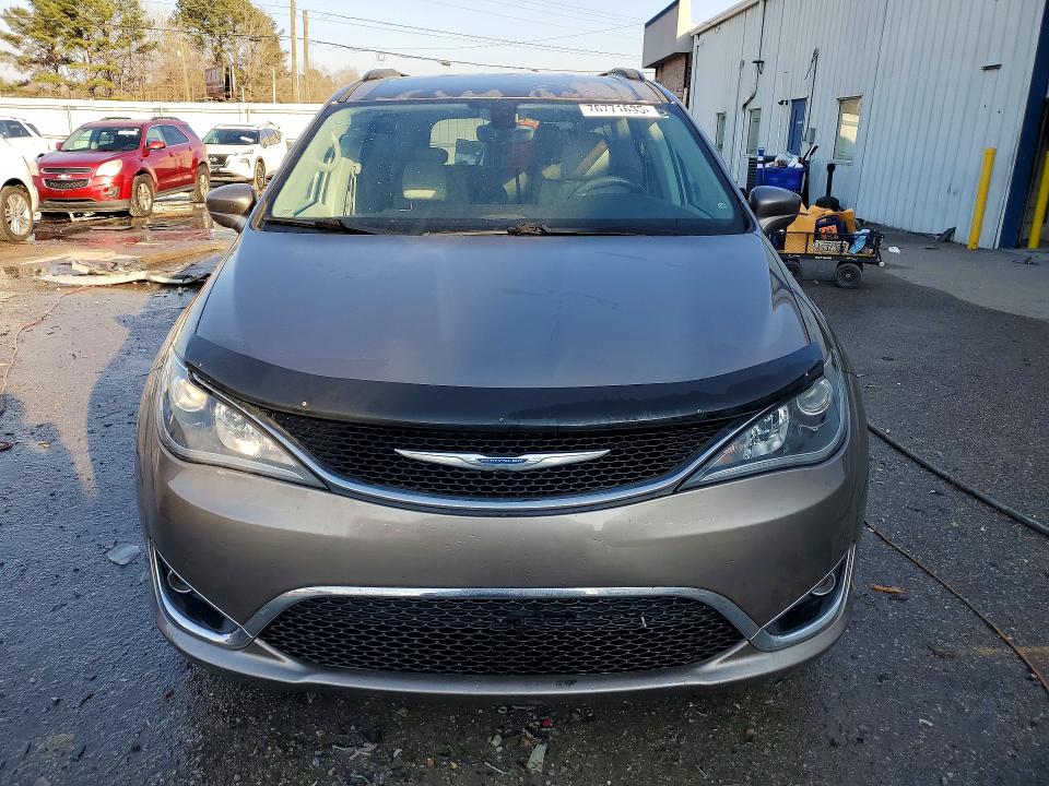 2017 Chrysler Pacifica მანქანა იყიდება აუქციონზე, vin: 2C4RC1BG4HR609253, აუქციონის ნომერი: 76771635