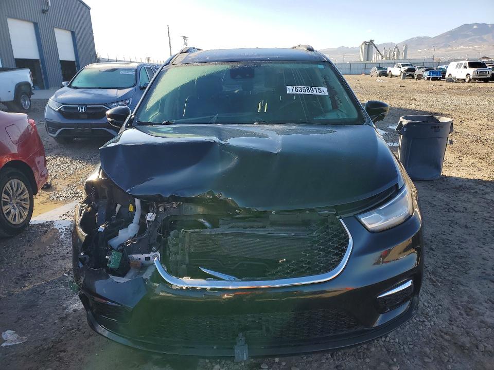 76358915 :رقم المزاد ، 2C4RC1BG4NR215408 vin ، 2022 Chrysler Pacifica مزاد بيع