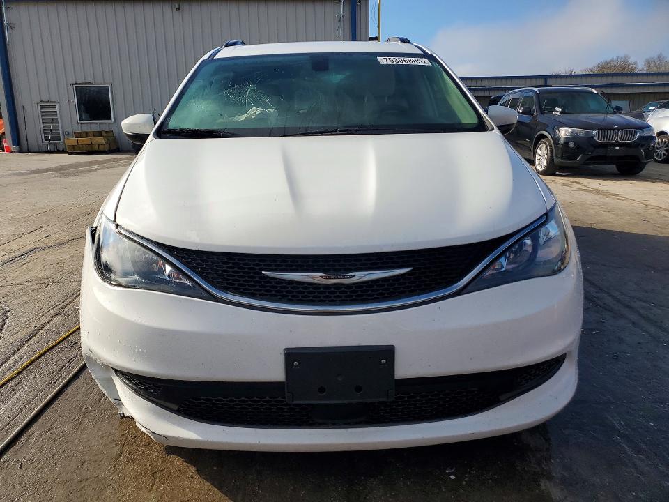 2021 Chrysler Voyager მანქანა იყიდება აუქციონზე, vin: 2C4RC1DG3MR542118, აუქციონის ნომერი: 79306805