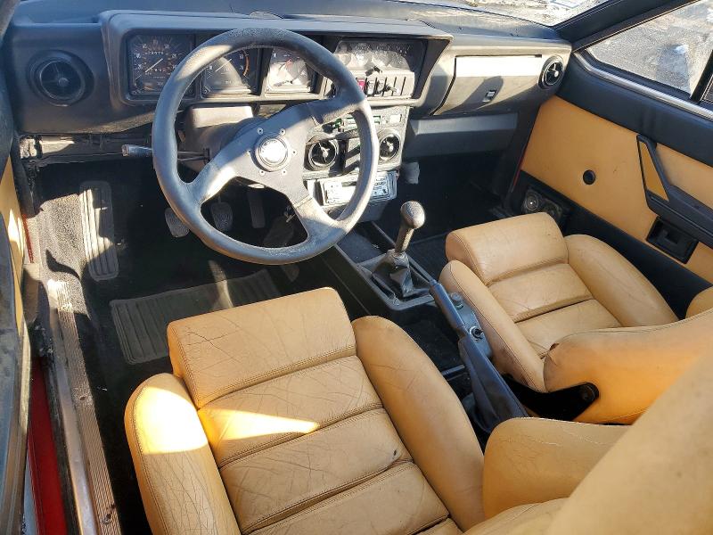 77372575 :رقم المزاد ، ZARAA6693F1006734 vin ، 1985 Alfa Romeo Gt مزاد بيع