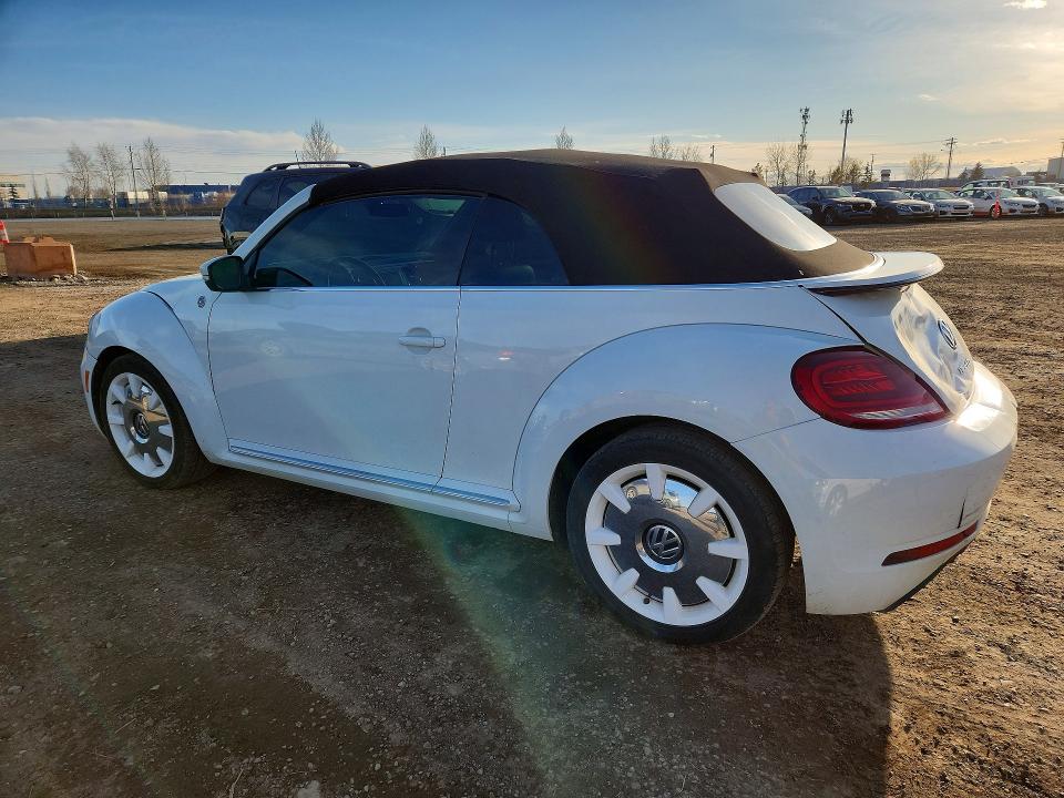Продажа на аукционе авто 2019 Volkswagen Beetle S, vin: 3VW5DAAT0KM502240, номер лота: 77735675