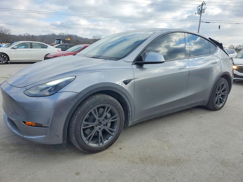 Auction sale of the 2025 Tesla Model Y, vin: 7SAYGAEE1SF304745, lot number: 78716085
