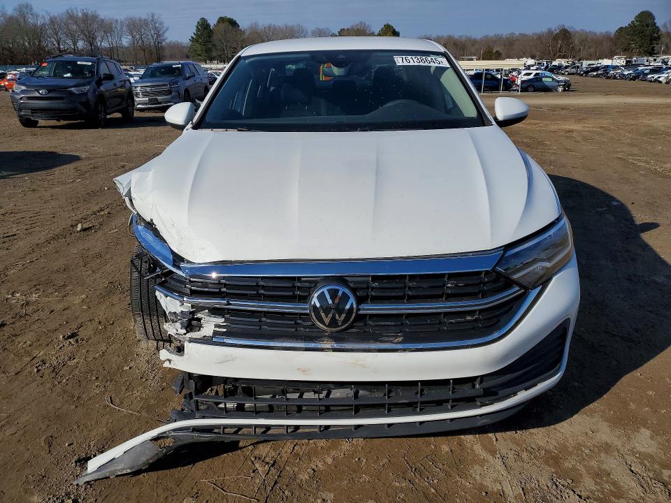 76138645 :رقم المزاد ، 3VW5M7BU2RM065832 vin ، 2024 Volkswagen Jetta مزاد بيع